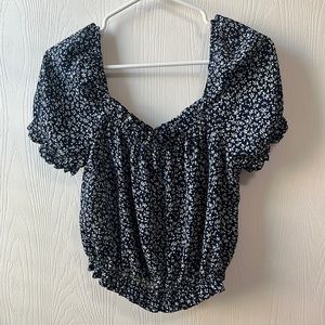 Top off Shoulder country girl size L